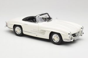 Mercedes 300 SL W198 Roadster Fehér Puhafedeles Minichamps 1:18 180039034 Fém – 7. kép a 9-ből