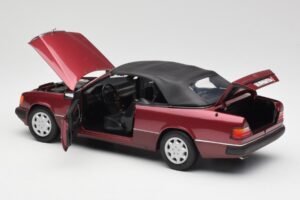 Mercedes 300CE-24 A124 Kabrió Almandine Piros Metál Norev 1:18 B66040616 Fém – 5. kép a 8-ből