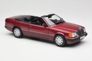 Mercedes 300CE-24 A124 Kabrió Almandine Piros Metál Norev 1:18 B66040616 Fém – 6. kép a 8-ből