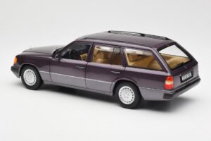 Mercedes 300D S124 T-Model Bornit Dealer Kiadás Norev 1:18 B66040701 Fém – 7. kép a 8-ből
