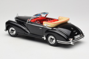 Mercedes 300S W188 Roadster Fekete Welly 1:18 801-3271398 Fém – 7. kép a 8-ből