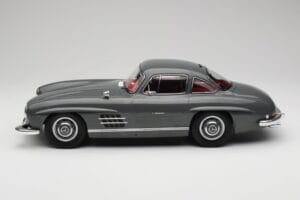 Mercedes 300SL W198 Gullwing Graphite Grey Norev 1:12 123852 Fém – 3. kép a 6-ből