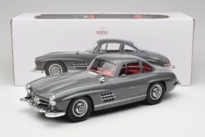 Mercedes 300SL W198 Gullwing Graphite Grey Norev 1:12 123852 Fém – 6. kép a 6-ből
