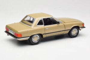 Mercedes 350 SL R107 Arany Sun Star 1:18 MB004 Fém – 3. kép a 8-ből