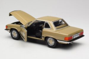Mercedes 350 SL R107 Arany Sun Star 1:18 MB004 Fém – 5. kép a 8-ből