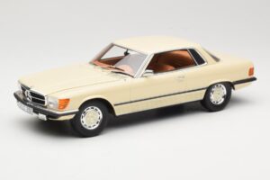 Mercedes 350 SLC C107 Fehér Cult Models 1:18 CML049-1 Fém