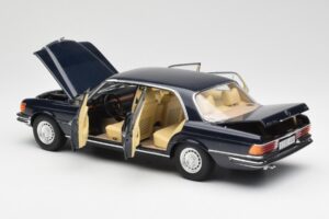 Mercedes 450 SEL 6.9 W116 Sötétkék Revell 1:18 8956 Fém – 5. kép a 8-ből