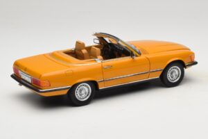 Mercedes 450 SL R107 Cayenne Orange Norev 1:18 183350 Fém – 4. kép a 10-ből