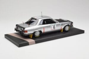 Mercedes 450 SLC 5.0 C107 Hertz #6 H. Mikkola Rally Bandama 1979 Winner Minichamps 1:18 107793206 Gyanta – 2. kép a 6-ből
