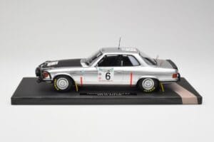 Mercedes 450 SLC 5.0 C107 Hertz #6 H. Mikkola Rally Bandama 1979 Winner Minichamps 1:18 107793206 Gyanta – 3. kép a 6-ből