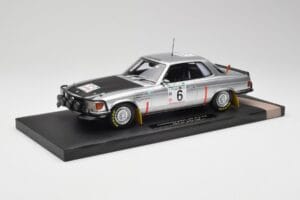 Mercedes 450 SLC 5.0 C107 Hertz #6 H. Mikkola Rally Bandama 1979 Winner Minichamps 1:18 107793206 Gyanta