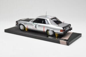 Mercedes 450 SLC 5.0 C107 #4 B. Waldegard / H. Thorszelius Rally Bandama 1979 Minichamps 1:18 107793204 Gyanta – 5. kép a 6-ből