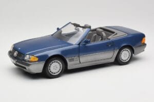 Mercedes SL 500 R129 Nautic Blue Metallic Revell 1:18 8081 Fém