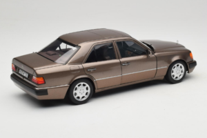 Mercedes 500E W124 Impala Metallic Norev 1:18 183954 Fém – 3. kép a 8-ből