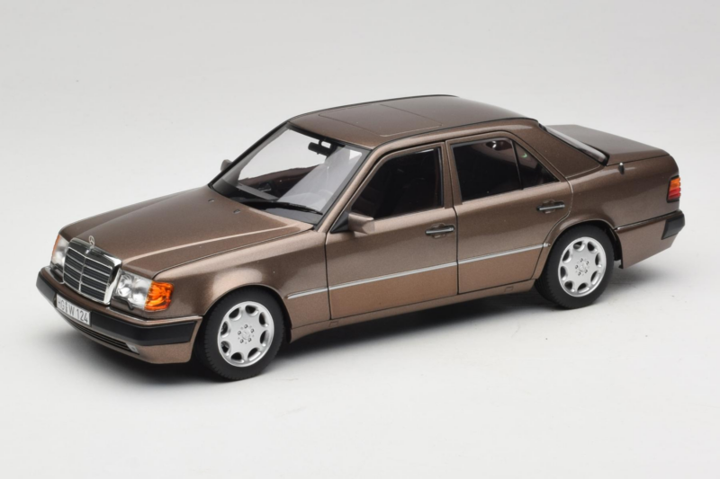 Mercedes 500E W124 Impala Metallic Norev 1:18 183954 Fém