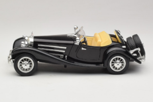 Mercedes 500K Roadster Fekete Bburago 1:18 3020-P2 Fém – 4. kép a 8-ből