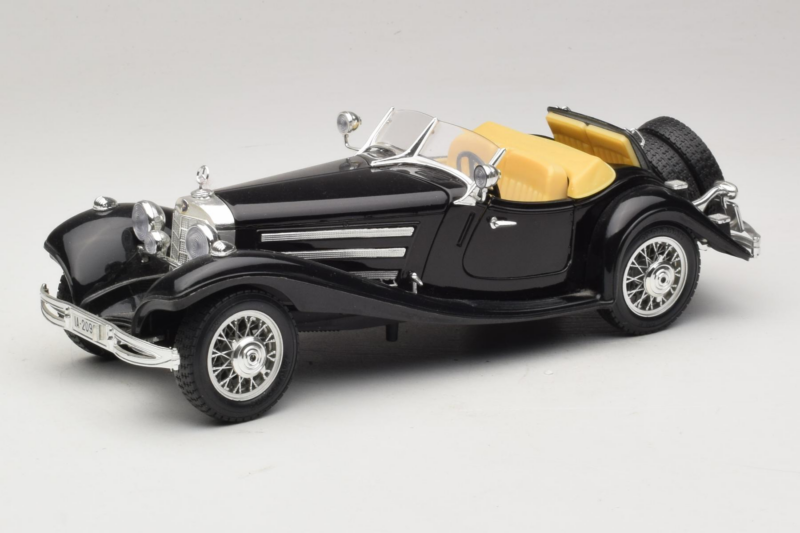Mercedes 500K Roadster Fekete Bburago 1:18 3020-P2 Fém
