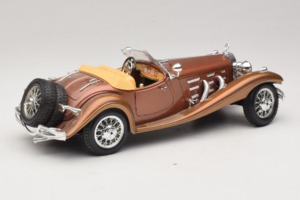 Mercedes 500K Roadster Réz Metallic Bburago 1:18 3020-P1 Fém – 3. kép a 8-ből