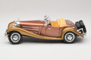 Mercedes 500K Roadster Réz Metallic Bburago 1:18 3020-P1 Fém – 4. kép a 8-ből