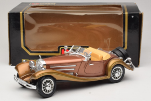 Mercedes 500K Roadster Réz Metallic Bburago 1:18 3020-P1 Fém – 8. kép a 8-ből
