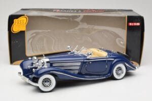 Mercedes 500K Special Roadster Kék Maisto 1:18 56059 Fém – 8. kép a 8-ből