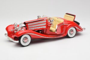 Mercedes 500K Special Roadster Piros Maisto 1:18 56058 Fém – 2. kép a 8-ből