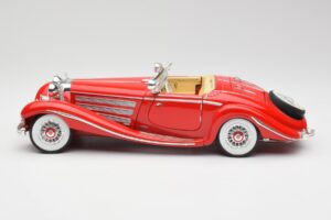 Mercedes 500K Special Roadster Piros Maisto 1:18 56058 Fém – 4. kép a 8-ből