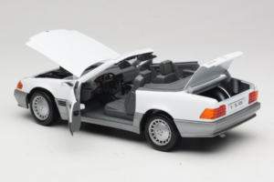 Mercedes 500 SL R129 Fehér Roadtough 1:18 92048 Fém – 5. kép a 8-ből