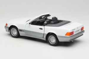Mercedes 500 SL R129 Fehér Roadtough 1:18 92048 Fém – 7. kép a 8-ből