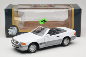 Mercedes 500 SL R129 Fehér Roadtough 1:18 92048 Fém – 8. kép a 8-ből