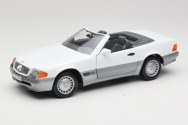 Mercedes 500 SL R129 Fehér Roadtough 1:18 92048 Fém