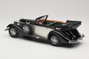 Mercedes 540K Kabrió Fekete Ezüst Cult Models 1:18 CML184-3 Fém – 5. kép a 6-ből