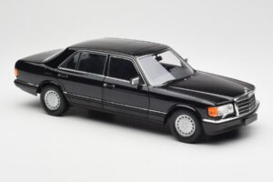 Mercedes 560 SEL W126 Fekete Dealer Kiadás Norev 1:18 B66040599 Fém – 6. kép a 8-ből