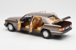 Mercedes 560 SEL W126 Impala Barna Dealer Kiadás Norev 1:18 B66040646 Fém – 5. kép a 8-ből