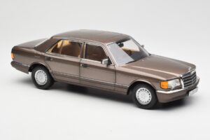 Mercedes 560 SEL W126 Impala Barna Dealer Kiadás Norev 1:18 B66040646 Fém – 6. kép a 8-ből