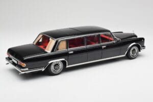 Mercedes 600 Pullman W100 Fekete NZG 1:18 1071/50 Fém – 3. kép a 8-ből