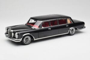 Mercedes 600 Pullman W100 Fekete NZG 1:18 1071/50 Fém