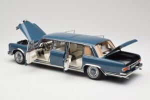 Mercedes 600 Pullman W100 Kék NZG 1:18 B66040707 Fém – 5. kép a 8-ből