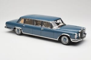Mercedes 600 Pullman W100 Kék NZG 1:18 B66040707 Fém – 6. kép a 8-ből