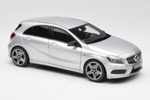 Mercedes A-Class W176 Polar Ezüst Norev 1:18 B66960139 Fém – 6. kép a 8-ből