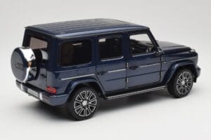 Mercedes AMG G 63 L W465 Sötétkék Norev 1:18 B66960663 Fém – 3. kép a 8-ből