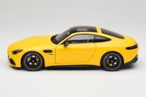 Mercedes AMG GT 43 C192 Turbo Sun Yellow NZG 1:18 B66960587 Fém – 4. kép a 8-ből