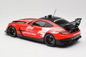Mercedes AMG GT Black Series C190 Safety Car F1 2023 Minichamps 1:18 155032091 Fém – 5. kép a 6-ből