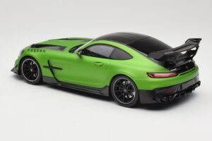Mercedes AMG GT C190 Black Series Green Hell Magno Minichamps 1:18 155032020 Fém – 5. kép a 6-ből