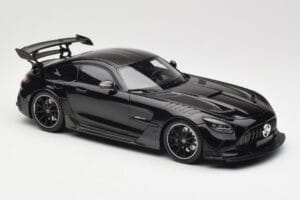 Mercedes AMG GT C190 Black Series Jet Black Metallic Minichamps 1:18 155032024 Fém – 4. kép a 6-ből