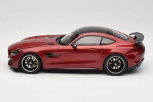 Mercedes AMG GT R C190 Jupiter Red Metallic Minichamps 1:18 155036027 Fém – 3. kép a 6-ből