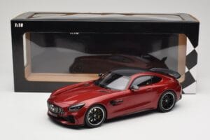 Mercedes AMG GT R C190 Jupiter Red Metallic Minichamps 1:18 155036027 Fém – 6. kép a 6-ből