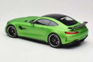 Mercedes AMG GT R C190 Matt Zöld Minichamps 1:18 155036020 Fém – 5. kép a 6-ből