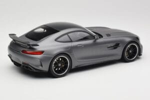 Mercedes AMG GT R C190 Matt Szürke Metál Minichamps 1:18 155036026 Fém – 2. kép a 6-ből