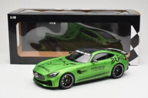 Mercedes AMG GT R C190 Ringtaxi Minichamps 1:18 155036091 Fém – 6. kép a 6-ből